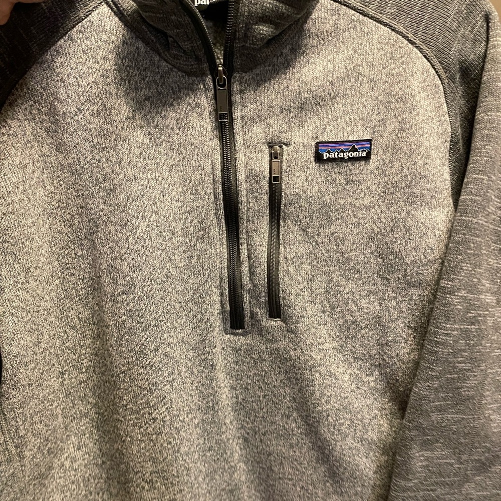 Patagonia half zip fleece